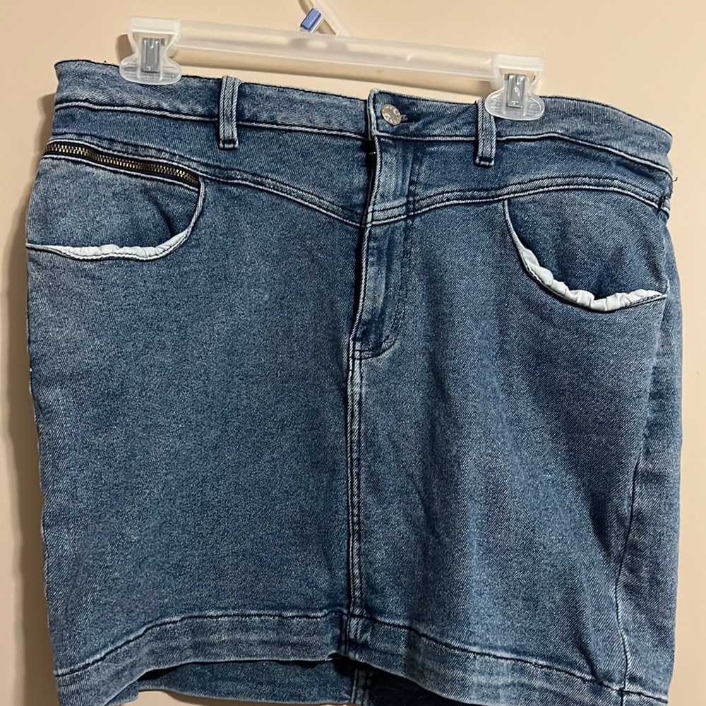 Excellent condition Guess Jean Skirt  - size XL